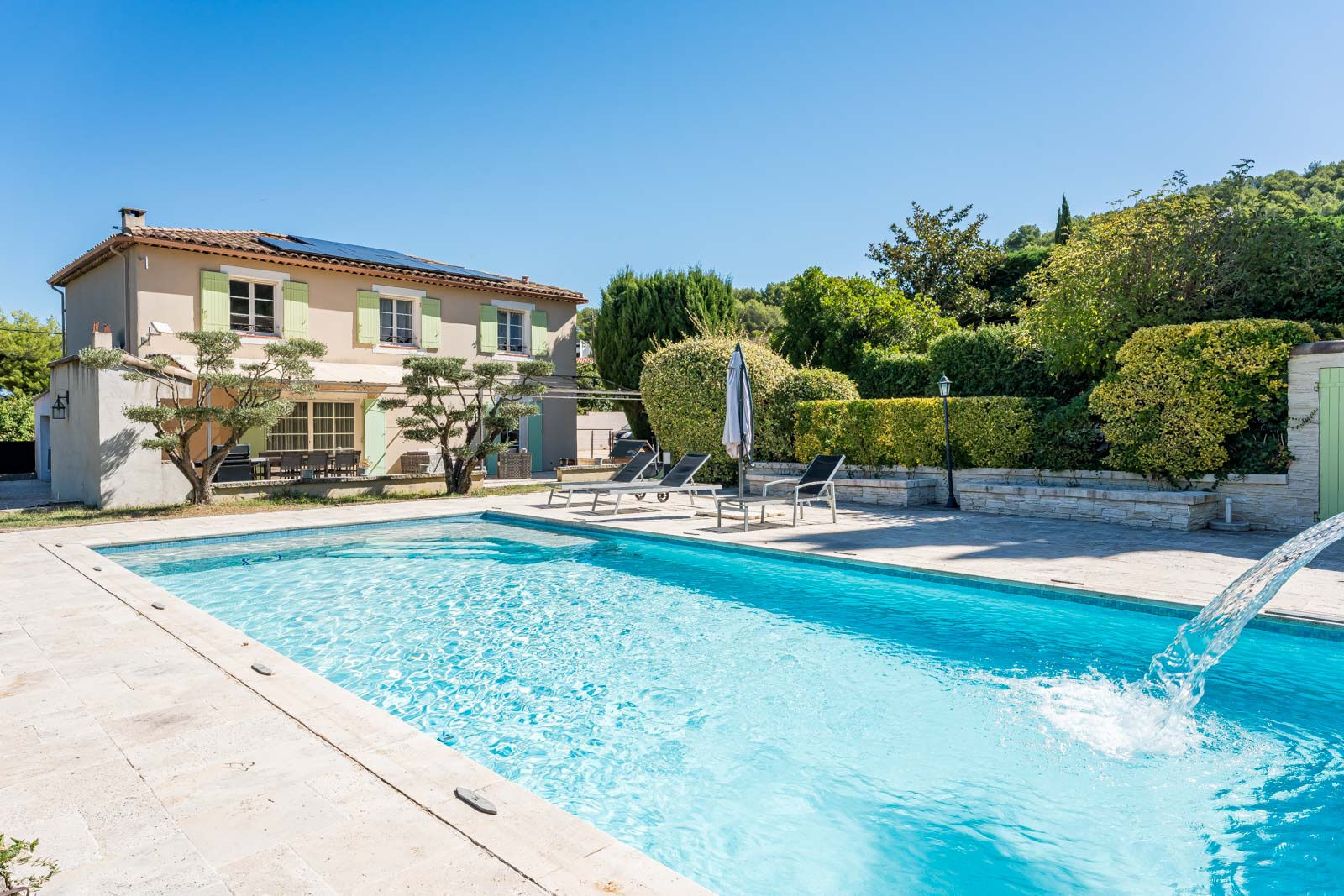 Villa / Maison  T5 à vendre Aubagne 13400