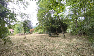 Terrain  1051 m² à vendre à Baume-les-Dames (25110)