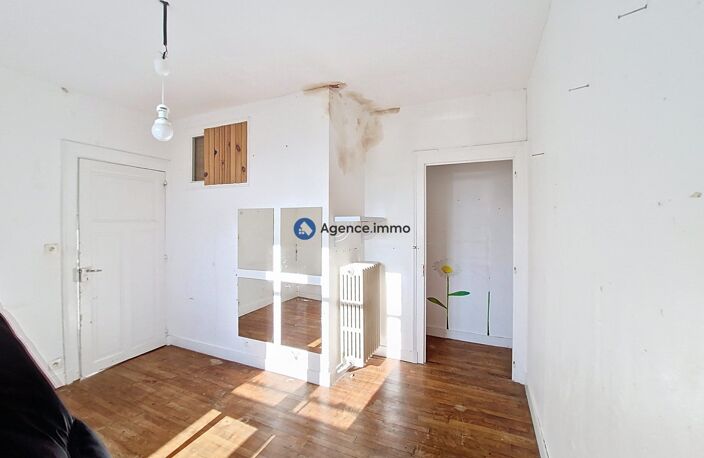 MAISON DE VILLAGE MITOYENNE DES 2 COTES — photo 4
