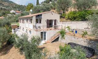 Maison 6 Pièces 179 m² à vendre à Coaraze (06390)