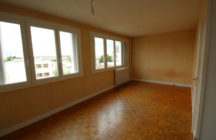 REIMS, quartier Jean Jaurès, Studio 26 m2 — photo 4