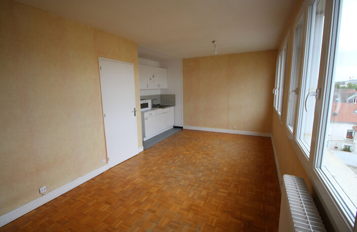 REIMS, quartier Jean Jaurès, Studio 26 m2 — photo 5