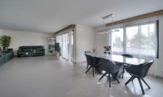 Appartement 5 Pièces 166 m² à vendre à Saint-Genis-Pouilly (01630)