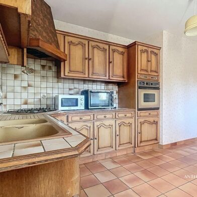 Maison 6 pièces 330000 €