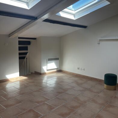 Appartement 3 pièces 550 €