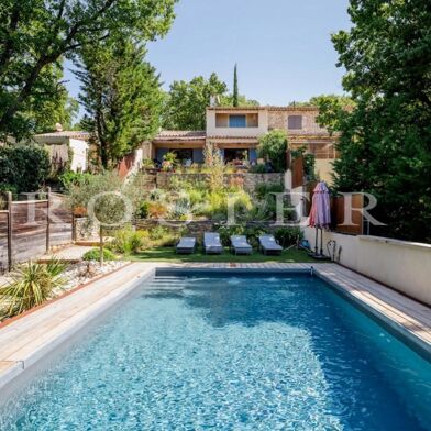 Maison 5 pièces 560000 €