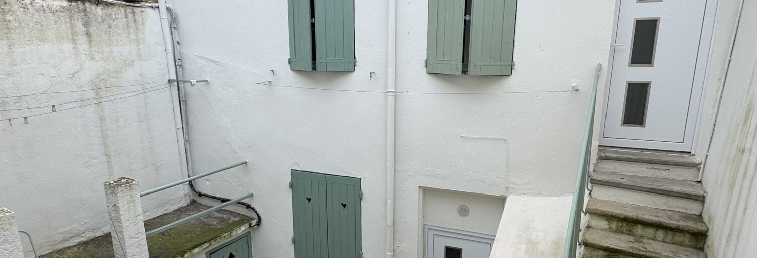 Immeuble  171 m² à vendre à Nîmes (30000)