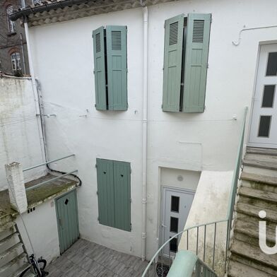 Immeuble  299000 €