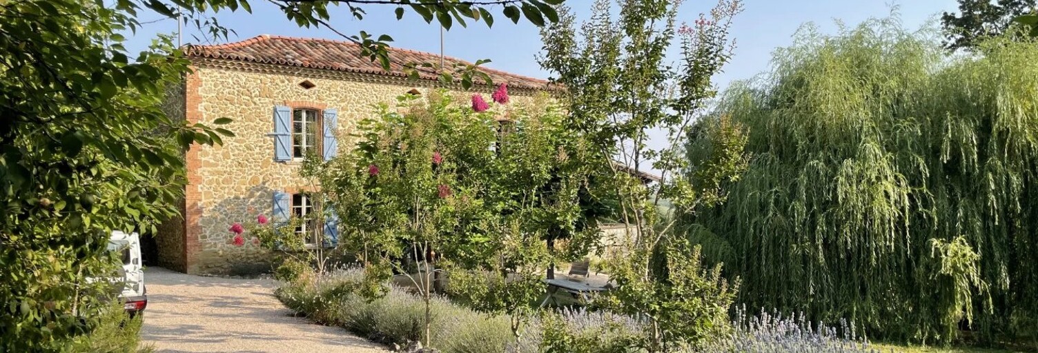 Maison 9 Pièces 253 m² à vendre à Ambax (31230)