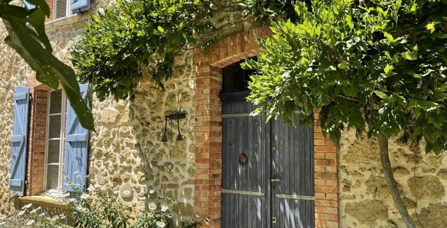 Maison en pierre — photo 1
