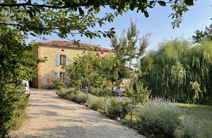 Maison en pierre — photo 2