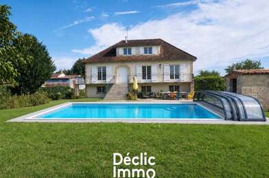 Maison 8 pièces 374000 €