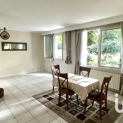 Appartement 3 pièces 275000 €