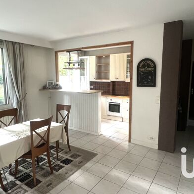 Appartement 3 pièces 275000 €