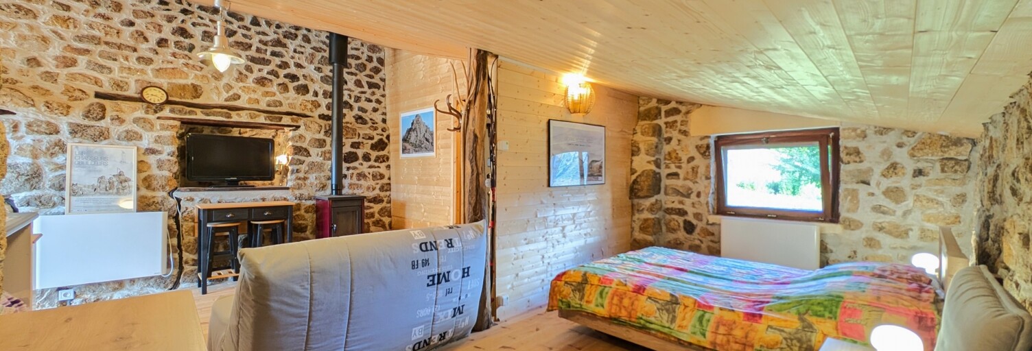 Maison 6 Pièces 112 m² à vendre à Jaunac (07160)