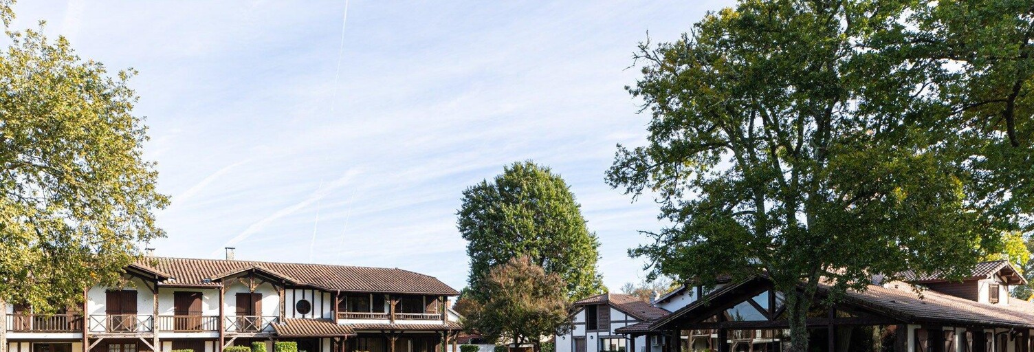 Commerce 32 Pièces 8300 m² à vendre à Sabres (40630)