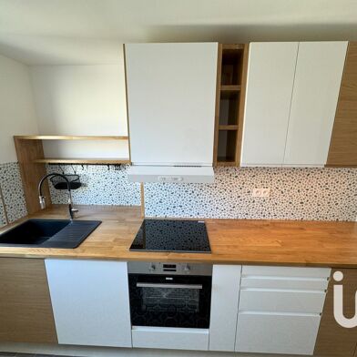 Appartement 4 pièces 168000 €