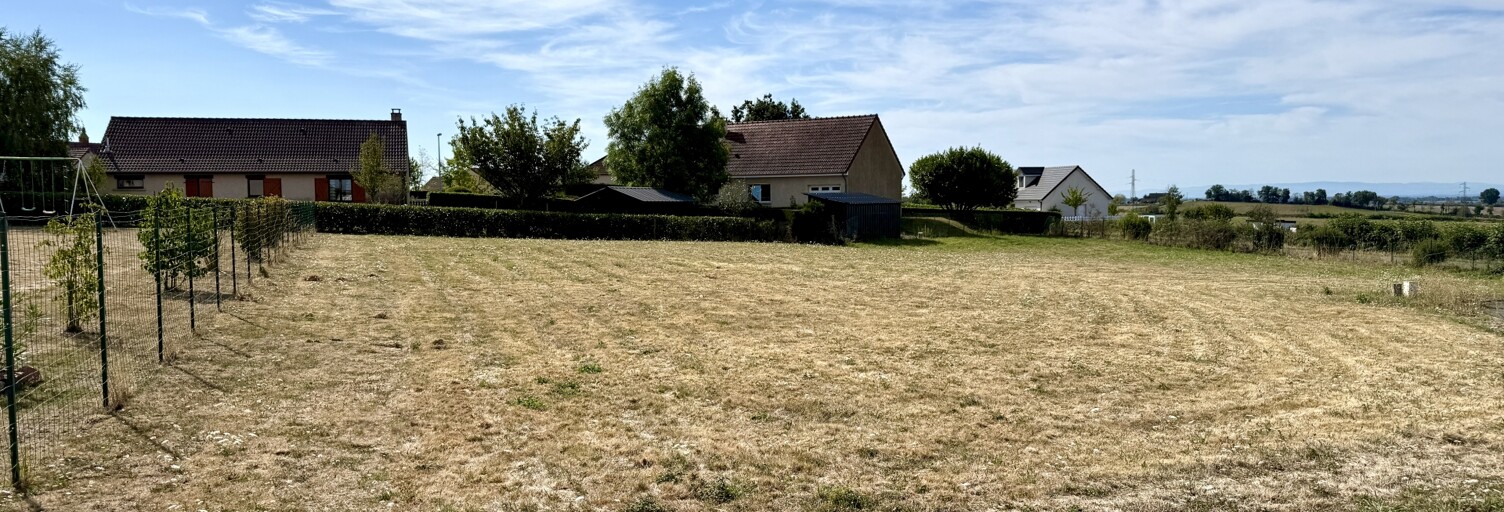Terrain  1091 m² à vendre à Neuvy-Grandchamp (71130)