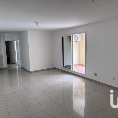 Appartement 3 pièces 174000 €