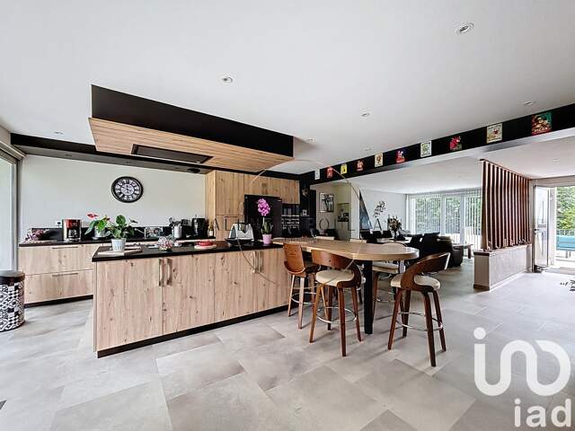 Vente Pavillon 7 pièces — photo du bien