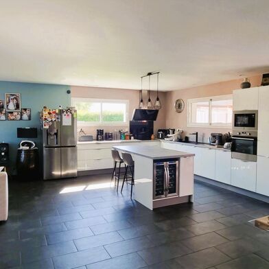 Maison 5 pièces 500000 €