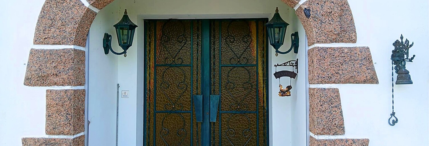 Maison 11 Pièces 207 m² à vendre à Saint-Agathon (22200)