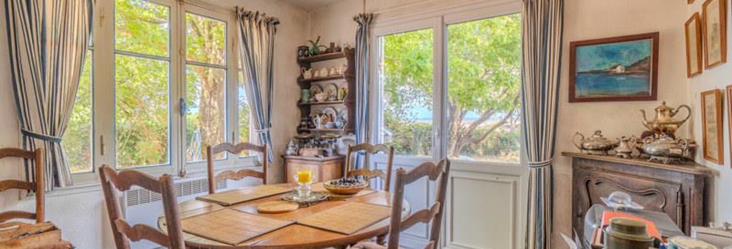 Maison 7 Pièces 194 m² à vendre à Saint-Seurin-de-Cadourne (33180)