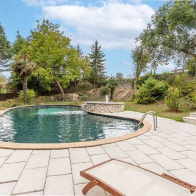 Maison 5 pièces 299000 €