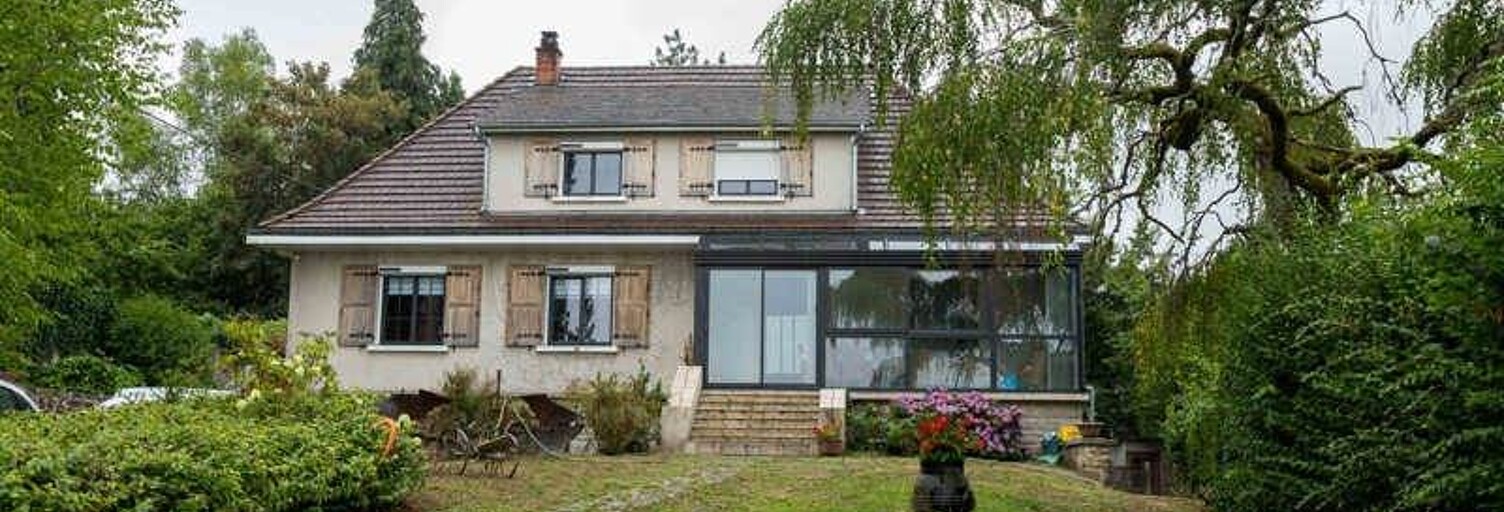 Maison 5 Pièces 196 m² à vendre à Bourganeuf (23400)