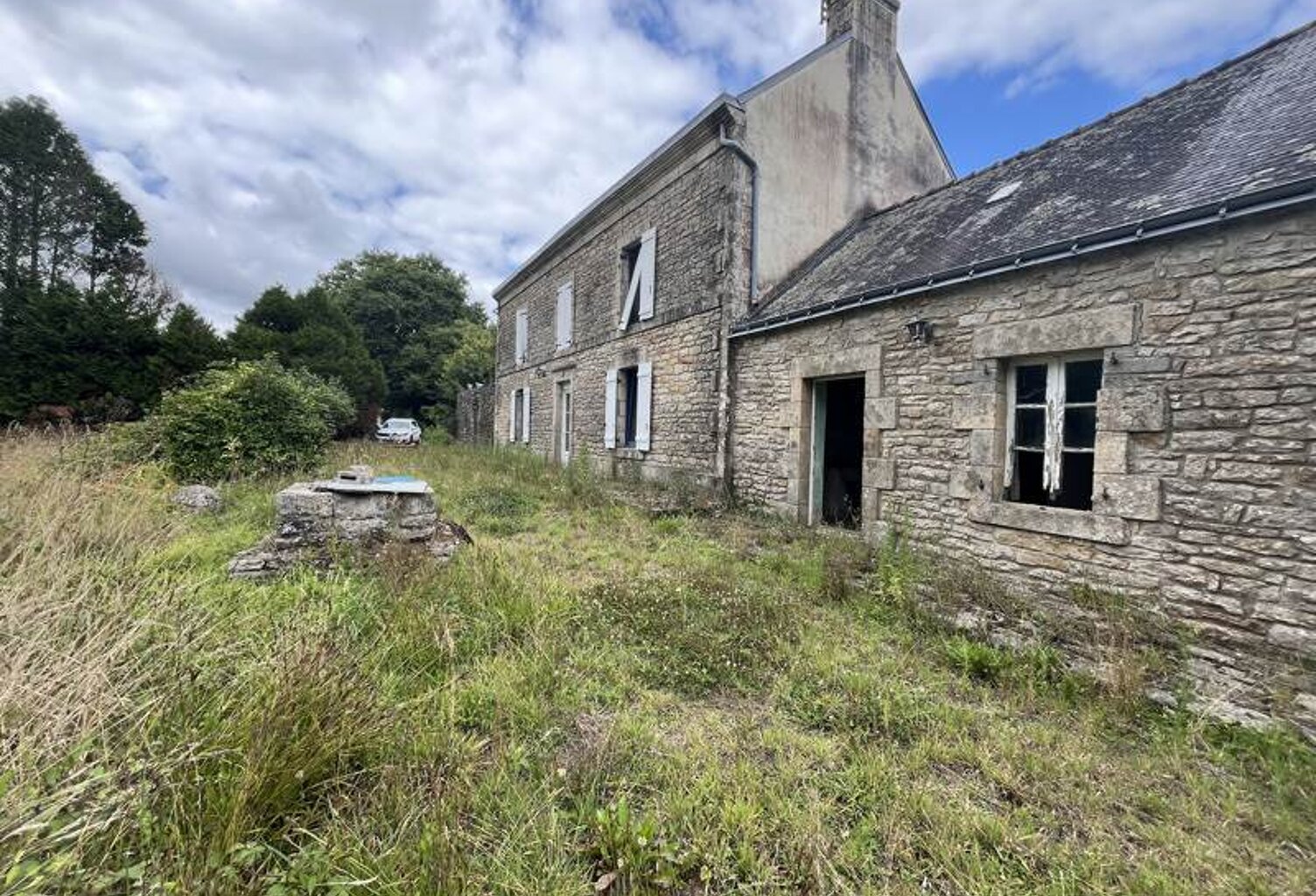 Maison en pierre de 4 pièces principales — photo 1