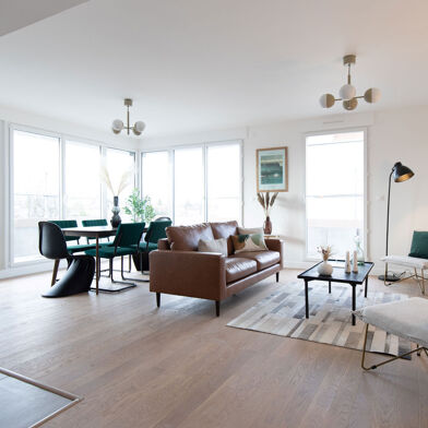 Appartement 4 pièces 594000 €