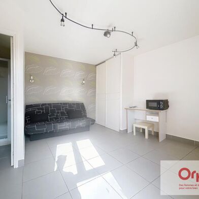 Appartement 1 pièces 340 €