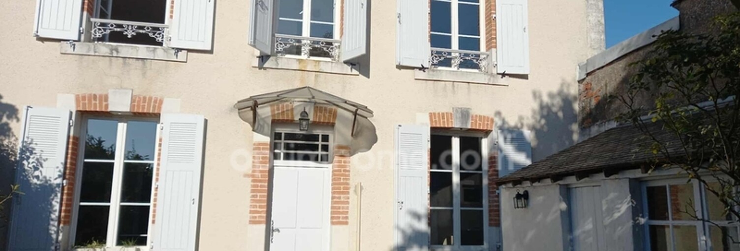 Maison 5 Pièces 135 m² à vendre à Saint-Jean-de-la-Ruelle (45140)