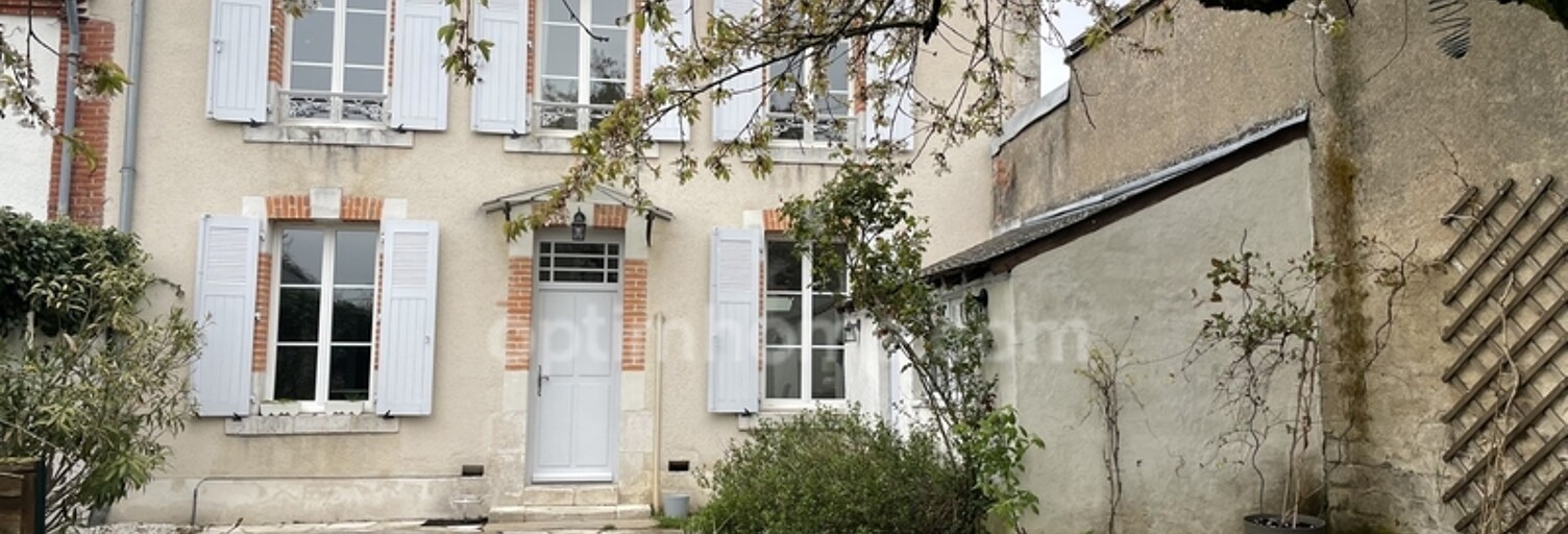 Maison 5 Pièces 135 m² à vendre à Saint-Jean-de-la-Ruelle (45140)