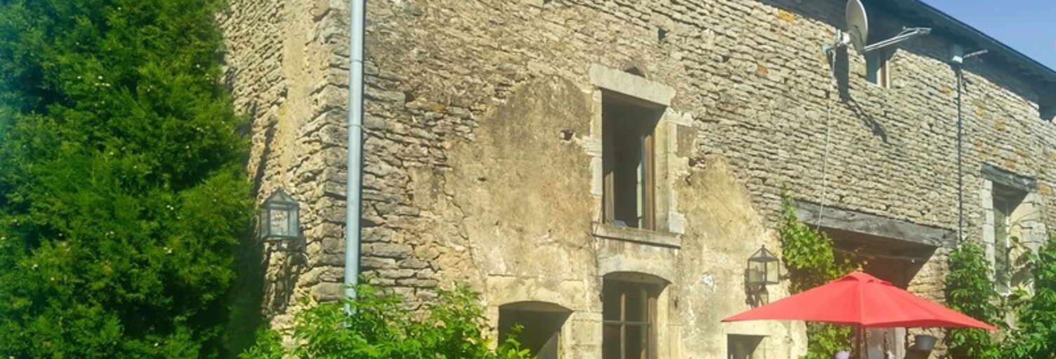 Maison 6 Pièces 206 m² à vendre à Bourguignon-lès-Morey (70120)