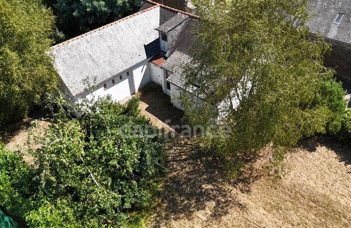 EXCLUSIVITÉ - Maison à vendre 3 pièces à Landeleau avec très beau jardin (29) — photo 2