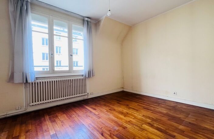 Département Finistère (29) – À vendre à Quimper : Maison T6 de 116 m² habitable (142 m² utiles) sur un terrain de 354 m² avec garage — photo 5