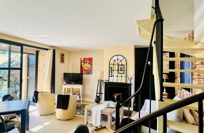 MAISON DE 58M2- À SAINT ANDRÉ DES EAUX-DEUX CHAMBRES-TERRASSE ENSOLEILLÉE-GARAGE — photo 2