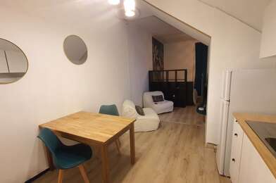 Appartement 1 pièces 700 €