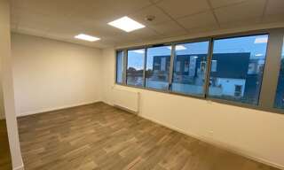Bureau  157 m² à louer à Le Relecq-Kerhuon (29480)
