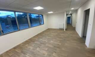 Bureau  157 m² à louer à Le Relecq-Kerhuon (29480)