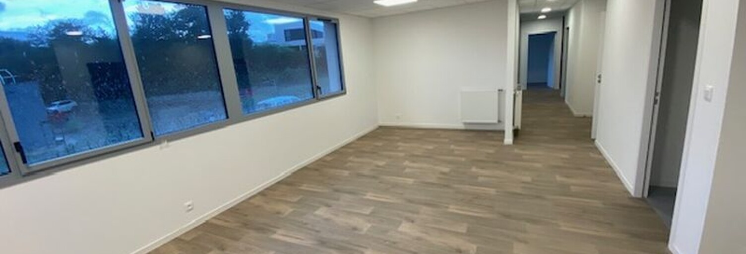 Bureau  157 m² à louer à Le Relecq-Kerhuon (29480)