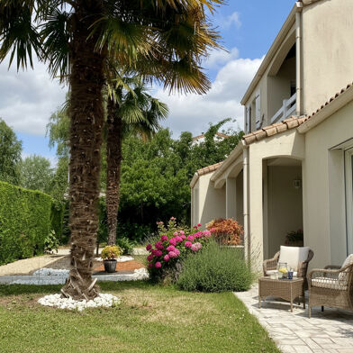 Maison 5 pièces 249600 €