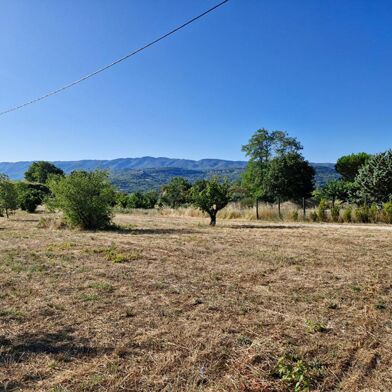 Maison 1 pièces 590000 €