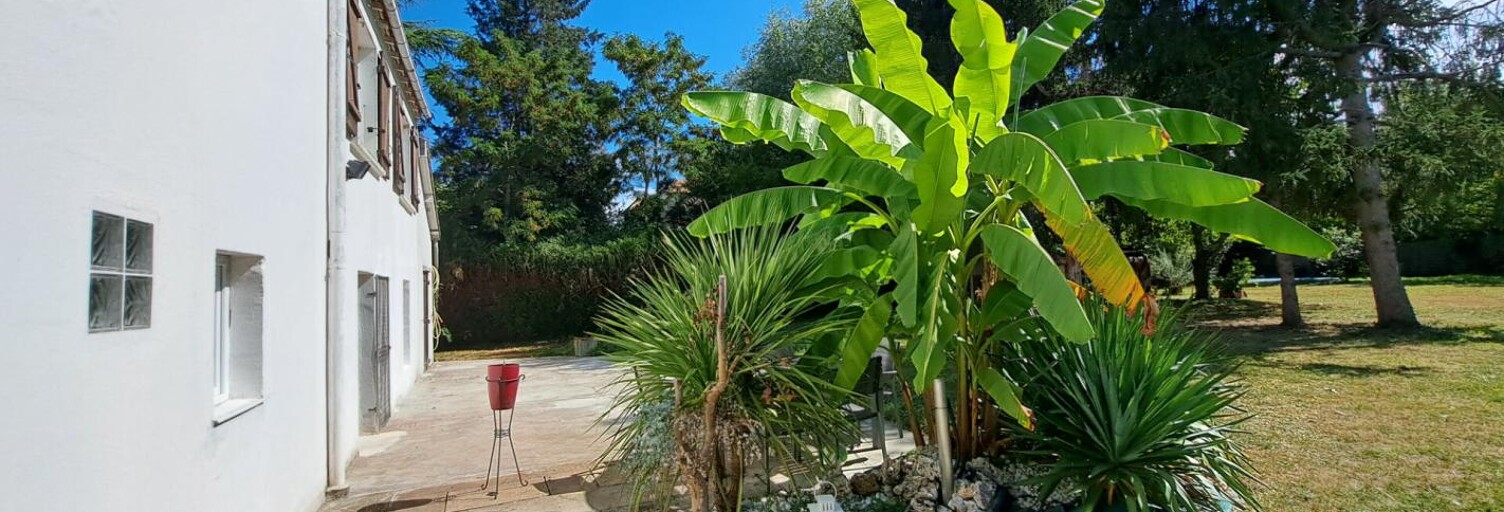 Maison 7 Pièces 123 m² à vendre à Lévis-Saint-Nom (78320)