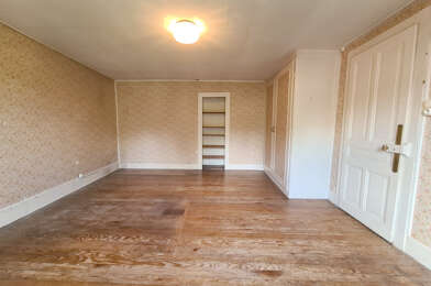 Maison 8 pièces 76500 €