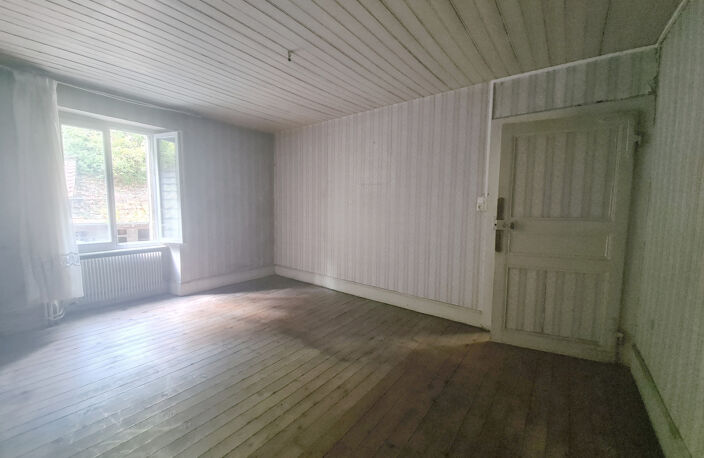 SPECIAL INVESTISSEUR : Maison 8 pièces sur 3 niveaux avec de — photo 4