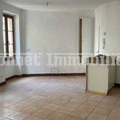 Immeuble  280000 €