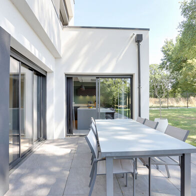 Maison 8 pièces 840000 €