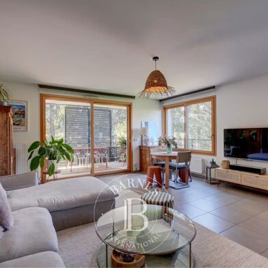 Appartement 4 pièces 465000 €